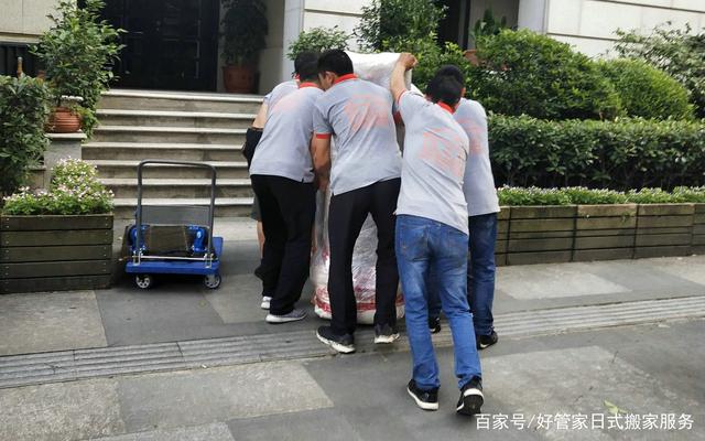 搬家公司只有男搬运工？日式搬家服务中，女工才是“隐藏的王牌”